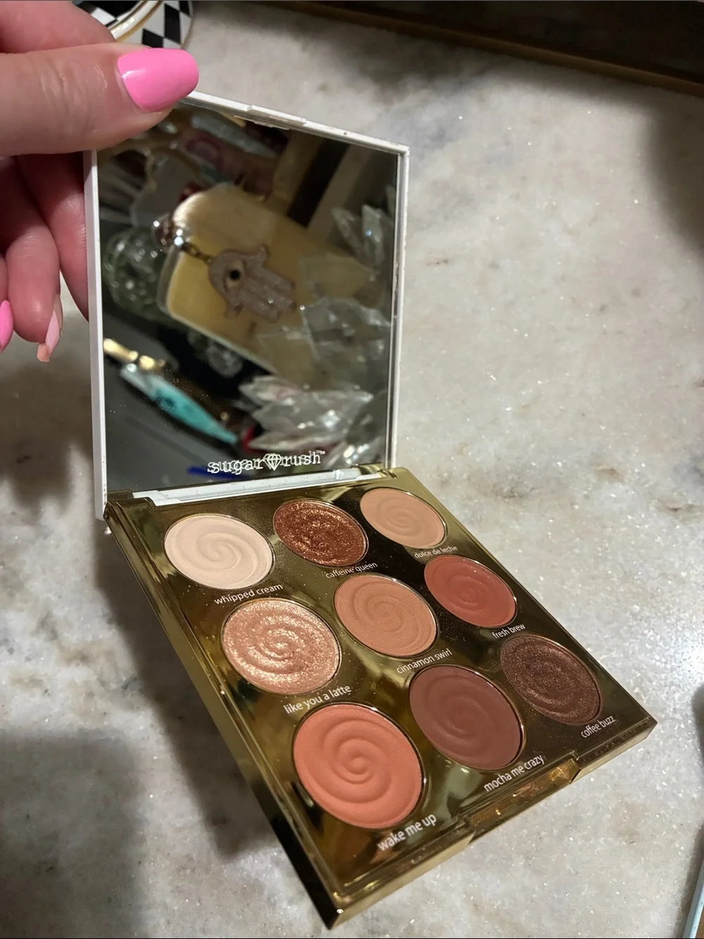 2 eyeshadow palettes
